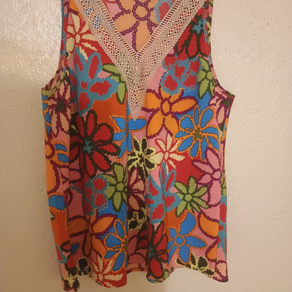 SHEIN Colorful Floral Lace Trim Tank Top